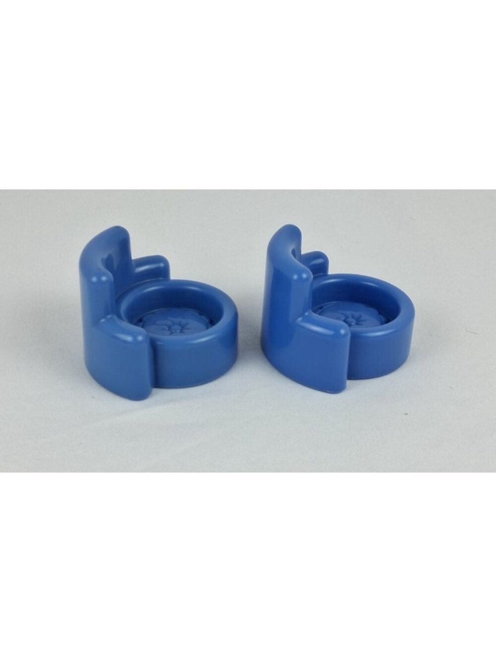 Vintage Set of Two Fisher Price Little People BLUE Chairs Accessory - Picture 2 of 5